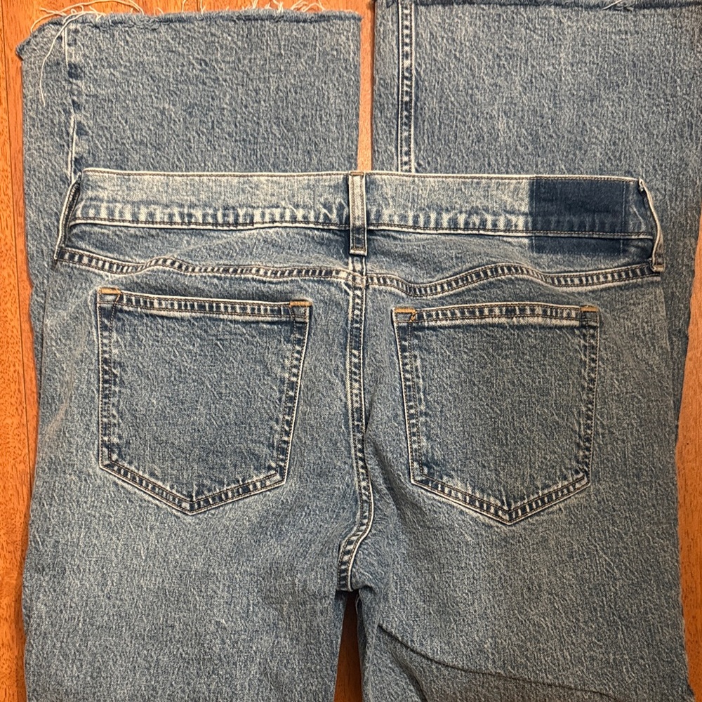 Abercrombie and Fitch Mid Rise Bootcut jeans - Picture 3 of 4